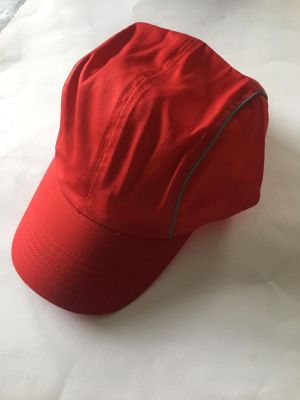 100 Stuks Rode Caps - € 25,00